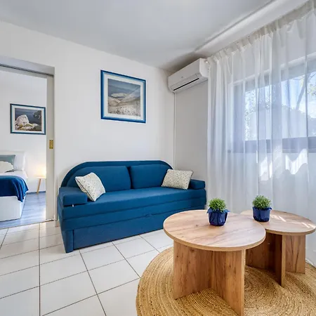 Apartment Jurkovic-1 By Interhome