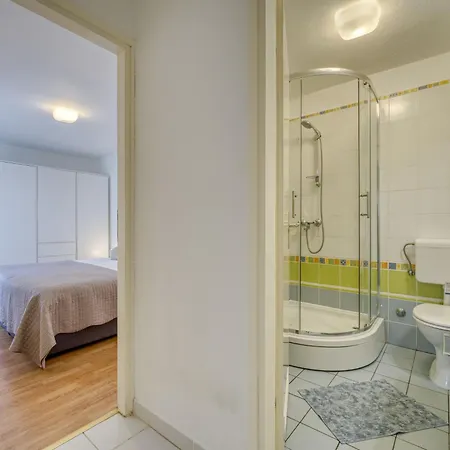 Apartment Jurkovic - Nji100 By Interhome *