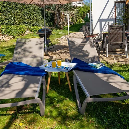 Jurkovic - Nji100 By Interhome Njivice