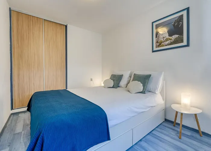 Apartman Jurkovic-1 By Interhome