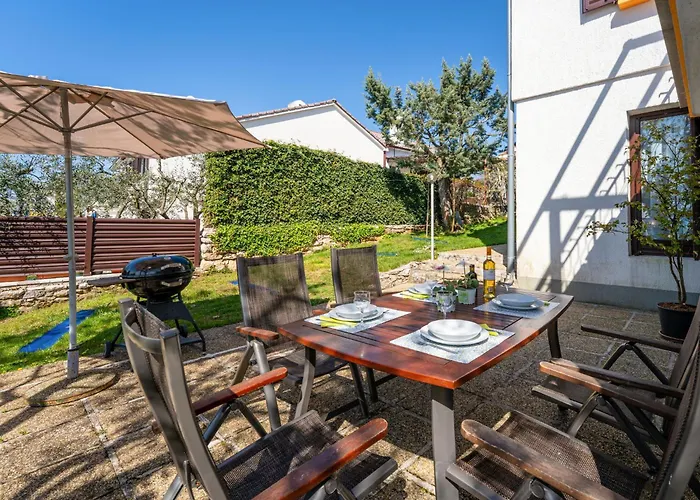 Jurkovic-1 By Interhome Apartman