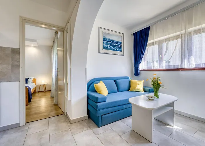 Apartman Jurkovic-1 By Interhome *